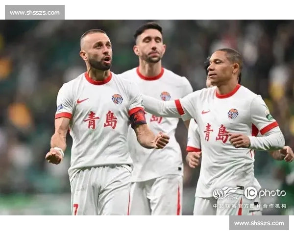 4-2！青岛海牛工体大逆转：萨里奇戴帽破 5 魔咒，客场首胜国安
